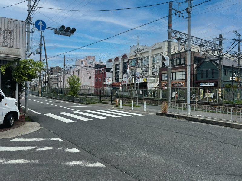 箕面吹田線・フタバボール反対側交差点