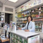 【80歳のキレイな看板店主】吹田で50年以上愛される‟元気になれる薬店”「Health＆Beautyスギムラ（薬店）」＠JR吹田駅すぐ