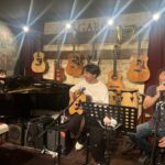 【飛び入り参加OK！江坂で“オープンマイク”といえばここ】昭和歌謡からフォーク、ミスチルやあいみょんまで「Live&Bar GARO」@豊津町
